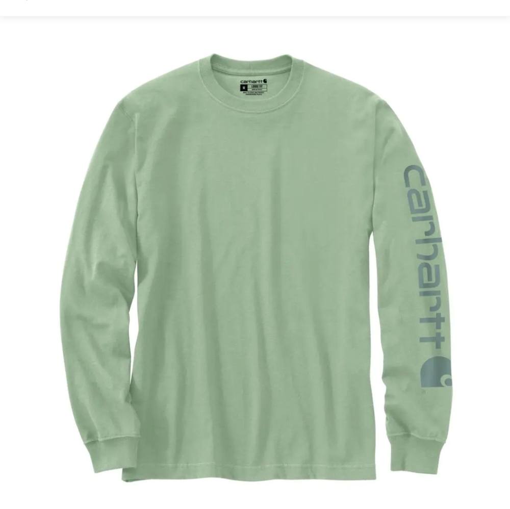 Carhartt green long sleeve. Fits smaller. Excellent condition!